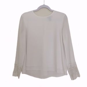 White blouse forever 21. ( size S )